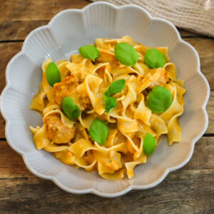 Vegan "creamy sausage" pasta