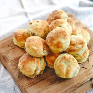 Vegán "Tepertős" Pogácsa